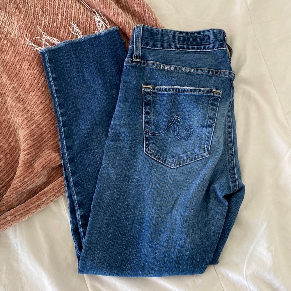 Mid-rise ex boyfriend jean